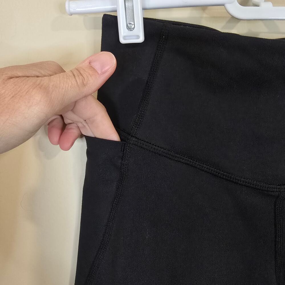 Women's Zella Black Crop Athletic Athleisure Leggings | Size XS Petite - Picture 5 of 9
